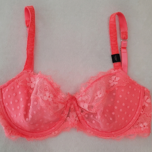 Victoria's Secret Other - Sheer lace bra